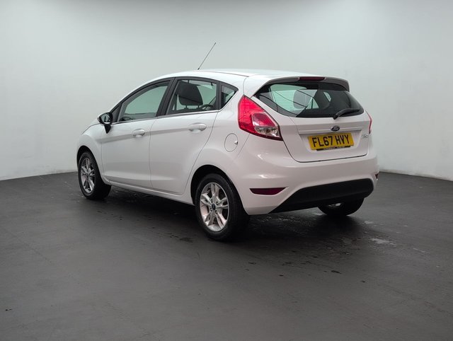 USED 2017 67 Ford Fiesta 1.25 Zetec Hatchback 5dr Petrol Manual Euro 6 (82 Ps) - Air Con + Tinted Glass