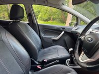 USED 2009 09 FORD FIESTA 1.6 TDCi Titanium Hatchback 5dr Diesel Manual (110 g/km, 89 bhp) 
