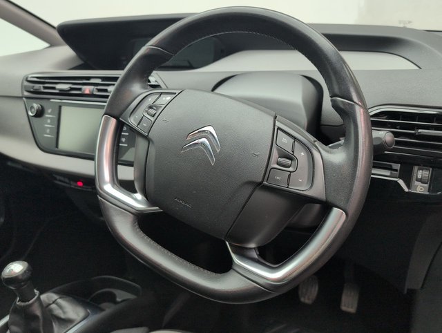 USED 2016 65 Citroen Grand C4 Picasso 1.6 Bluehdi VTR+ MPV 5dr Diesel Manual Euro 6 (s/S) (100 Ps) - Cruise Control + Air Conditioning