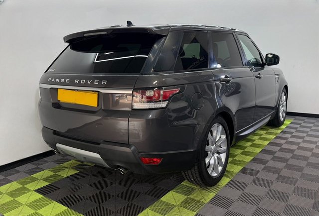 2016 Land Rover RANGE ROVER SPORT - Photo 2