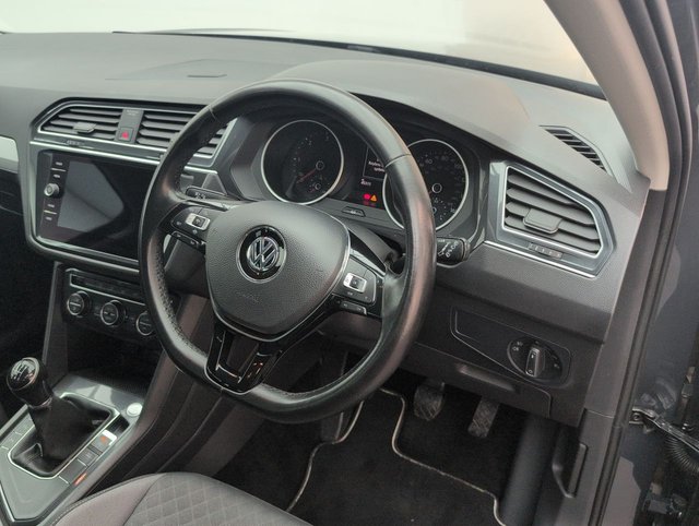 USED 2019 69 Volkswagen Tiguan 2.0 TDI Match Suv 5dr Diesel Manual Euro 6 (s/S) (150 Ps) - Cruise Control + Park Assist