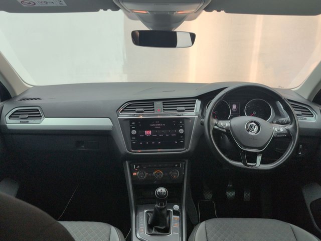 USED 2019 69 Volkswagen Tiguan 2.0 TDI Match Suv 5dr Diesel Manual Euro 6 (s/S) (150 Ps) - Cruise Control + Park Assist