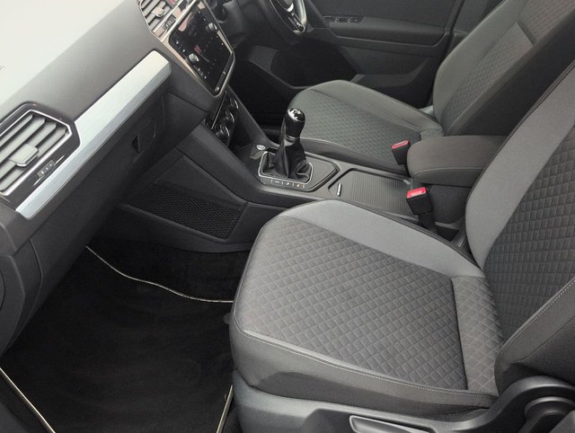USED 2019 69 Volkswagen Tiguan 2.0 TDI Match Suv 5dr Diesel Manual Euro 6 (s/S) (150 Ps) - Cruise Control + Park Assist
