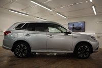 USED 2017 67 MITSUBISHI OUTLANDER 2.0h 12kWh 4h SUV 5dr Petrol Plug-in Hybrid CVT 4WD Euro 6 (s/s) (200 ps) 