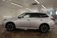 USED 2017 67 MITSUBISHI OUTLANDER 2.0h 12kWh 4h SUV 5dr Petrol Plug-in Hybrid CVT 4WD Euro 6 (s/s) (200 ps) 
