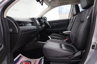 USED 2017 67 MITSUBISHI OUTLANDER 2.0h 12kWh 4h SUV 5dr Petrol Plug-in Hybrid CVT 4WD Euro 6 (s/s) (200 ps) 