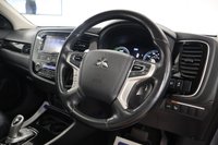 USED 2017 67 MITSUBISHI OUTLANDER 2.0h 12kWh 4h SUV 5dr Petrol Plug-in Hybrid CVT 4WD Euro 6 (s/s) (200 ps) 