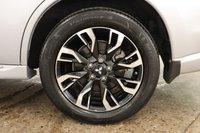 USED 2017 67 MITSUBISHI OUTLANDER 2.0h 12kWh 4h SUV 5dr Petrol Plug-in Hybrid CVT 4WD Euro 6 (s/s) (200 ps) 