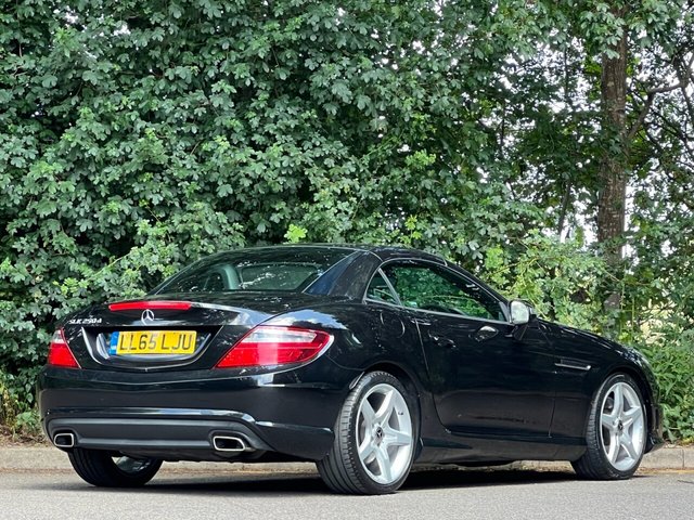 2015 Mercedes-Benz Slk 2.1L Amg Sport 2dr - Photo 7