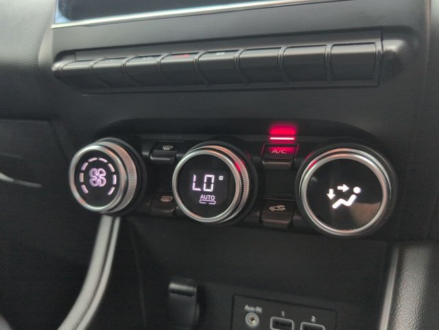 USED 2020 20 Renault Captur 1.5 Blue DCI S Edition Suv 5dr Diesel Manual Euro 6 (s/S) (95 Ps) Hill Start Assist+lane Keep Assist