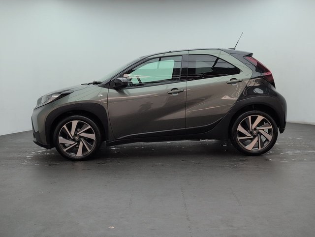 USED 2023 23 Toyota Aygo X 1.0 Vvt-I Edge Hatchback 5dr Petrol Manual Euro 6 (s/S) (72 Ps) - Alloy, Bluetooth, Dab