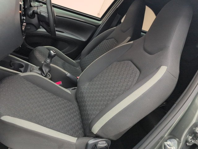 USED 2023 23 Toyota Aygo X 1.0 Vvt-I Edge Hatchback 5dr Petrol Manual Euro 6 (s/S) (72 Ps) - Alloy, Bluetooth, Dab