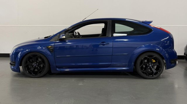 2006 56 Ford Focus 2.5 SIV ST-2 Hatchback 3dr Petrol Manual (224 g/km, 221 bhp)