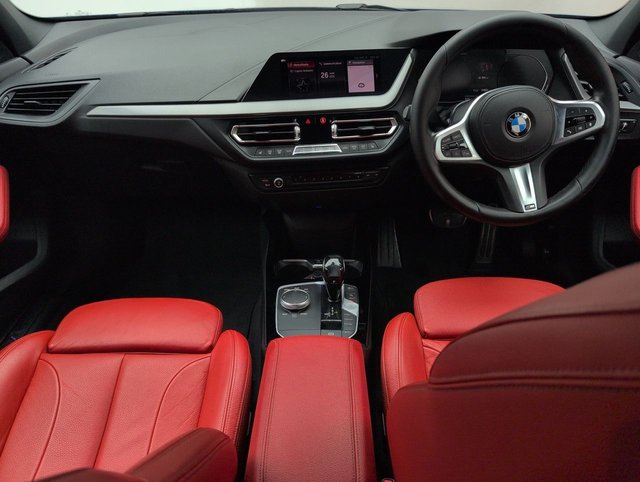 USED 2020 20 BMW 1 Series 1.5 118i M Sport Hatchback 5dr Petrol Dct Euro 6 (s/S) (140 Ps) - Air Con + Dab Radio