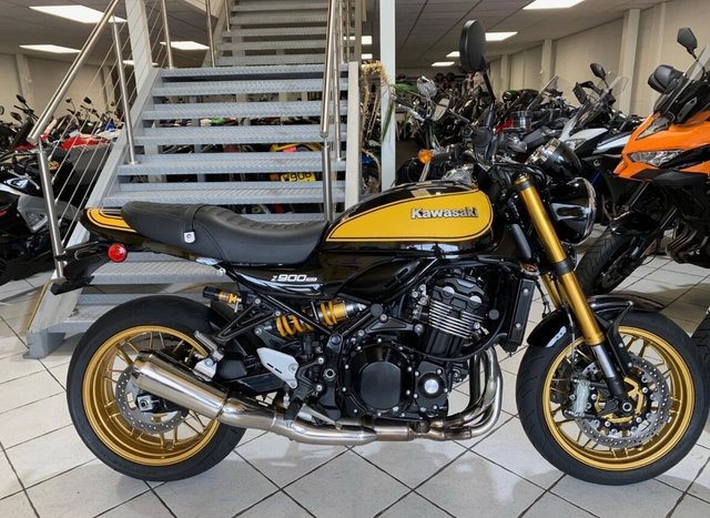 View our Kawasaki Z900 RS SE www.sellingyourbike.co.uk