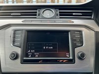 USED 2015 15 VOLKSWAGEN PASSAT 2.0 TDI BlueMotion Tech S Estate 5dr Diesel DSG Euro 6 (s/s) (150 ps) 