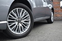 USED 2019 MITSUBISHI OUTLANDER 2.4h TwinMotor 13.8kWh 4h SUV 5dr Petrol Plug-in Hybrid CVT 4WD Euro 6 (s/s) (209 ps) HYBRID / 2 OWNER / LEATHER
