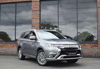 USED 2019 MITSUBISHI OUTLANDER 2.4h TwinMotor 13.8kWh 4h SUV 5dr Petrol Plug-in Hybrid CVT 4WD Euro 6 (s/s) (209 ps) HYBRID / 2 OWNER / LEATHER