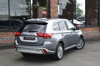 USED 2019 MITSUBISHI OUTLANDER 2.4h TwinMotor 13.8kWh 4h SUV 5dr Petrol Plug-in Hybrid CVT 4WD Euro 6 (s/s) (209 ps) HYBRID / 2 OWNER / LEATHER