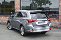 USED 2019 MITSUBISHI OUTLANDER 2.4h TwinMotor 13.8kWh 4h SUV 5dr Petrol Plug-in Hybrid CVT 4WD Euro 6 (s/s) (209 ps) HYBRID / 2 OWNER / LEATHER