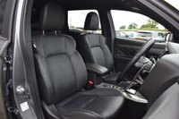 USED 2019 MITSUBISHI OUTLANDER 2.4h TwinMotor 13.8kWh 4h SUV 5dr Petrol Plug-in Hybrid CVT 4WD Euro 6 (s/s) (209 ps) HYBRID / 2 OWNER / LEATHER