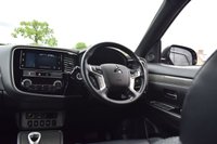 USED 2019 MITSUBISHI OUTLANDER 2.4h TwinMotor 13.8kWh 4h SUV 5dr Petrol Plug-in Hybrid CVT 4WD Euro 6 (s/s) (209 ps) HYBRID / 2 OWNER / LEATHER