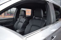 USED 2019 MITSUBISHI OUTLANDER 2.4h TwinMotor 13.8kWh 4h SUV 5dr Petrol Plug-in Hybrid CVT 4WD Euro 6 (s/s) (209 ps) HYBRID / 2 OWNER / LEATHER