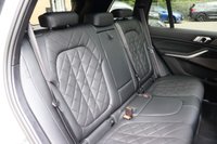 USED 2023 23 BMW X5 50E 3.0 25.7kWh M SPORT XDRIVE  BODYKIT SKY LOUNGE TOWBAR TECH PACK