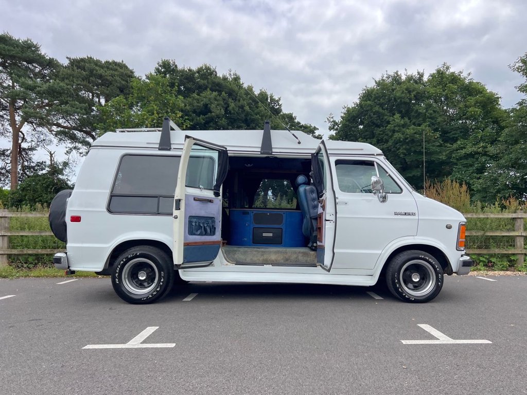 USED 1993 K DODGE RAM B250 Day Van // 5200cc 318cu V8 // px swap 