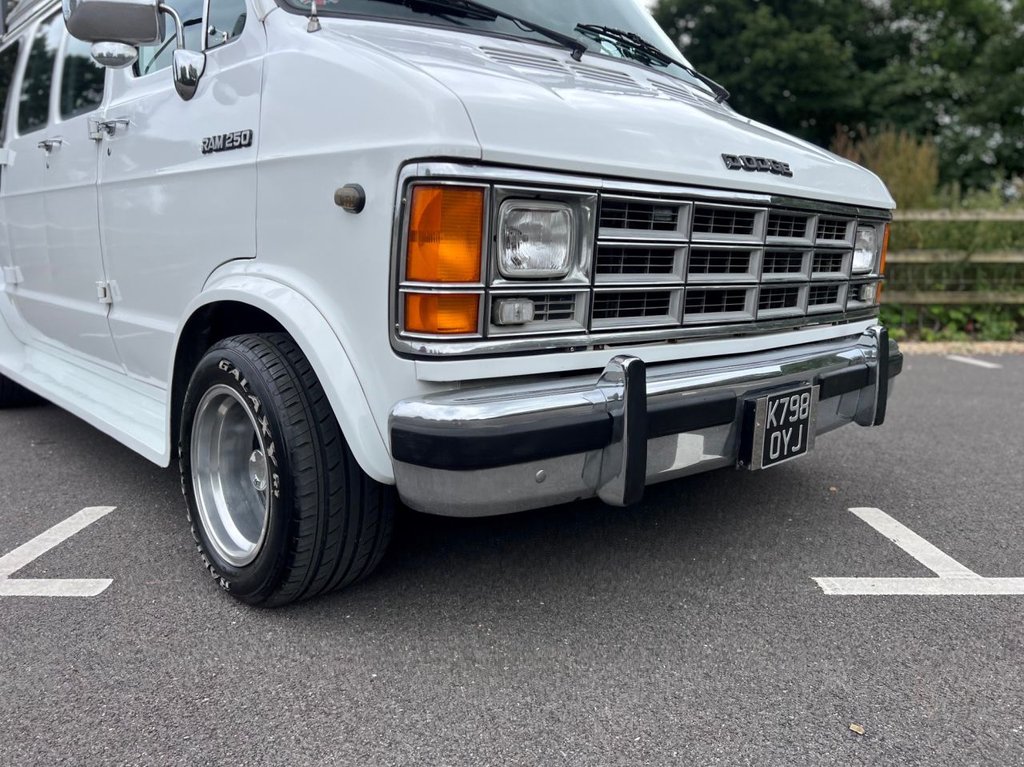 USED 1993 K DODGE RAM B250 Day Van // 5200cc 318cu V8 // px swap 