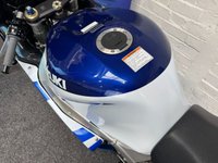USED 2000 W SUZUKI GSX-R750 GSXR 750 Y TIMEWARP EXAMPLE