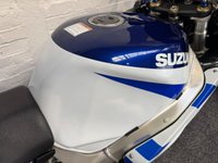 USED 2000 W SUZUKI GSX-R750 GSXR 750 Y TIMEWARP EXAMPLE