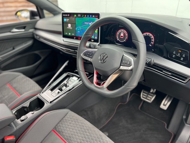 2025 VOLKSWAGEN GOLF 2.0 TSI GTI Clubsport Hatchback 5dr Petrol DSG Euro 6 (s/s) (300 ps) - Photo 12