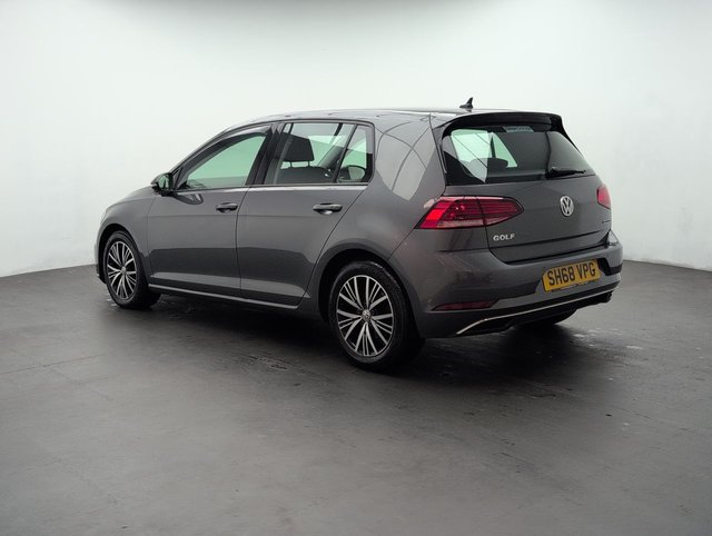 USED 2018 68 Volkswagen Golf 1.5 TSI Evo SE Nav Hatchback 5dr Petrol DSg Euro 6 (s/S) (130 Ps) 16in Alloy Wheels + Parking Sensors