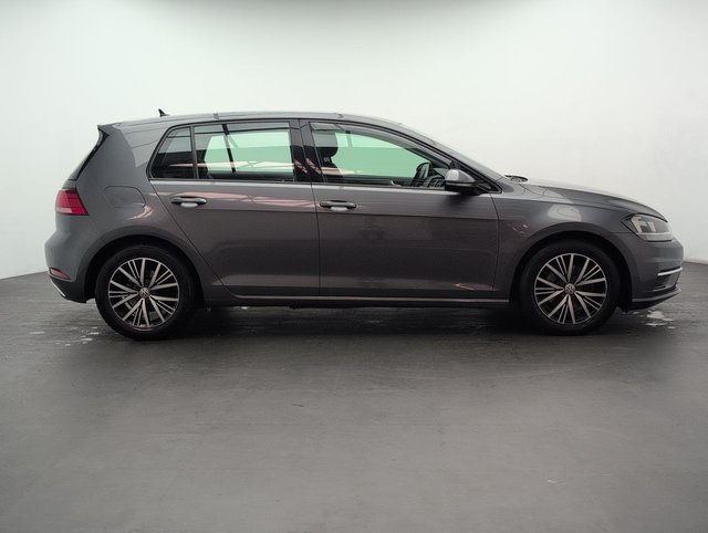 USED 2018 68 Volkswagen Golf 1.5 TSI Evo SE Nav Hatchback 5dr Petrol DSg Euro 6 (s/S) (130 Ps) 16in Alloy Wheels + Parking Sensors