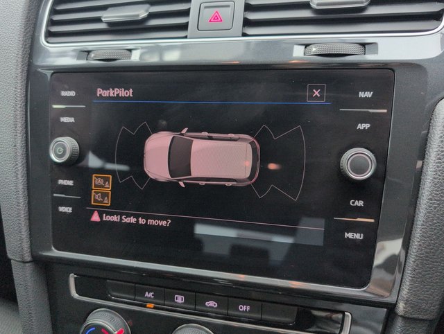 USED 2018 68 Volkswagen Golf 1.5 TSI Evo SE Nav Hatchback 5dr Petrol DSg Euro 6 (s/S) (130 Ps) 16in Alloy Wheels + Parking Sensors