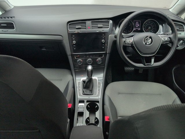 USED 2018 68 Volkswagen Golf 1.5 TSI Evo SE Nav Hatchback 5dr Petrol DSg Euro 6 (s/S) (130 Ps) 16in Alloy Wheels + Parking Sensors