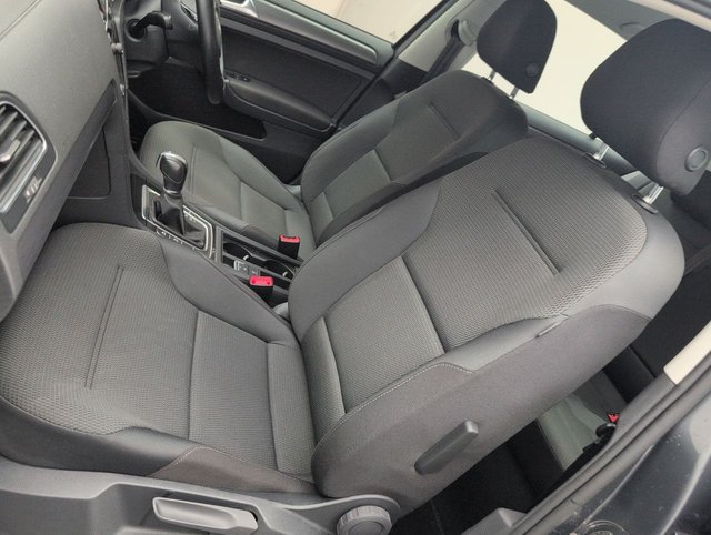 USED 2018 68 Volkswagen Golf 1.5 TSI Evo SE Nav Hatchback 5dr Petrol DSg Euro 6 (s/S) (130 Ps) 16in Alloy Wheels + Parking Sensors