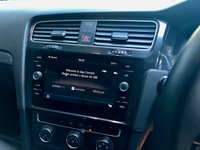 USED 2017 17 VOLKSWAGEN GOLF 1.0 TSI BlueMotion Tech SE Nav Hatchback 5dr Petrol DSG Euro 6 (s/s) (110 bhp) ONLY 23,900 MILES-2 PRIVATE OWNERS WITH X5 SERVICES//X11 AIRBAGS//APPLE-PLAY//SAT-NAV//LEATHER BOUND MULTI-FUNCTION STEERING WHEEL//35 POUND ROAD TAX A YEAR//FRONT AND REAR PARK SENSORS//ALLOYS//BLUETOOTH//DAB//GREAT CONDITION //EXCELLENT SERVICE HISTORY X5 SERVICE STAMPS//  Euro 6 (s/s) (110 bhp) ONLY 23,900 MILES-2 PRIVATE OWNERS WITH X5 SERVICES//X11 AIRBAGS//APPLE-PLAY//SAT-NAV//LEATHER BOUND MULTI-FUNCTION STEERING WHEEL//35 POUND ROAD TAX A YEAR//FRONT AND REAR PARK SENSORS//ALLOYS//BLUETOOTH//DAB//GREAT CONDITION //EXCELLENT SERVICE HISTORY X5 SERVICE STAMPS//