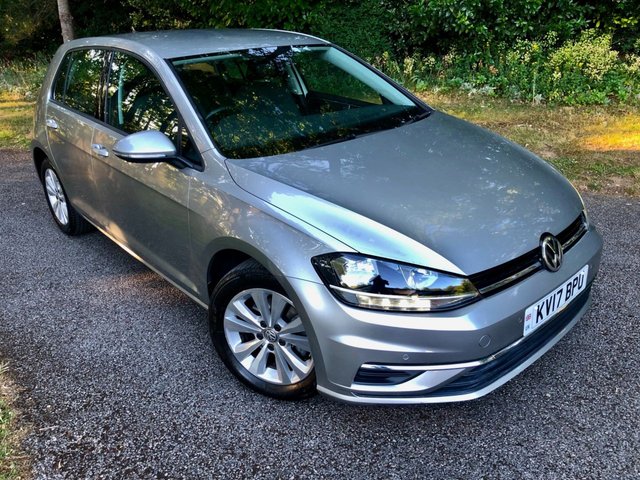 2017 17 Volkswagen Golf 1.0 TSI BlueMotion Tech SE Nav Hatchback 5dr Petrol DSG Euro 6 (s/s) (110 bhp) ONLY 23,900 MILES-2 PRIVATE OWNERS WITH X5 SERVICES//X11 AIRBAGS//APPLE-PLAY//SAT-NAV//LEATHER BOUND MULTI-FUNCTION STEERING WHEEL//35 POUND ROAD TAX A YEAR//FRONT AND REAR PARK SENSORS//ALLOYS//BLUETOOTH//DAB//GREAT CONDITION //EXCELLENT SERVICE HISTORY X5 SERVICE STAMPS// 