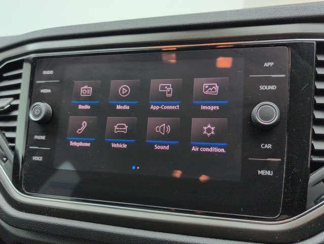USED 2019 Y Volkswagen T-Roc 1.0 TSI Gpf SE Suv 5dr Petrol Manual Euro 6 (s/S) (115 Ps) Cruise Control+front Assist