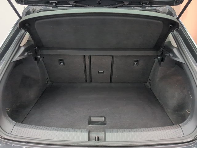 USED 2019 Y Volkswagen T-Roc 1.0 TSI Gpf SE Suv 5dr Petrol Manual Euro 6 (s/S) (115 Ps) Cruise Control+front Assist