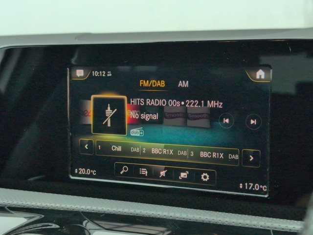 USED 2020 70 Mercedes-Benz A Class 1.3 A250e 15.6kwh Amg Line Hatchback 5dr Petrol Plug-In Hybrid 8g-Dct Euro 6 (s/S) (218 Ps) - Cruise, Heated Seats, Satnav