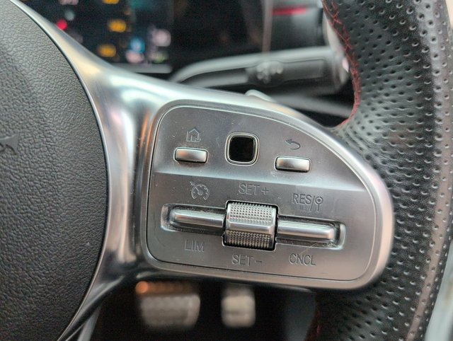 USED 2020 70 Mercedes-Benz A Class 1.3 A250e 15.6kwh Amg Line Hatchback 5dr Petrol Plug-In Hybrid 8g-Dct Euro 6 (s/S) (218 Ps) - Cruise, Heated Seats, Satnav