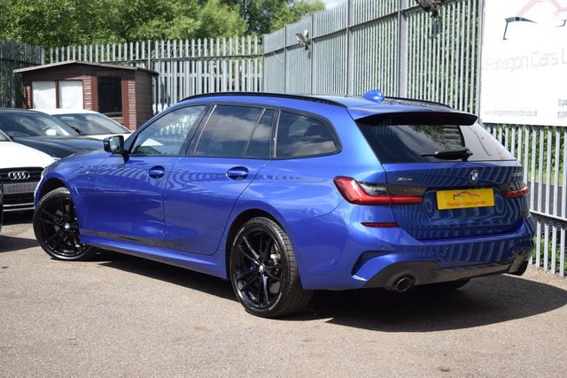 View our BMW 3 SERIES