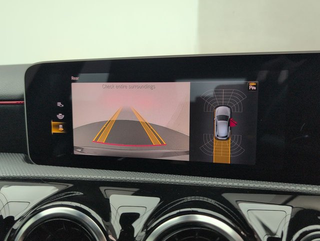 USED 2018 68 Mercedes-Benz A Class 1.3 A200 Amg Line (executive) Hatchback 5dr Petrol 7g-Dct Euro 6 (s/S) (163 Ps) 