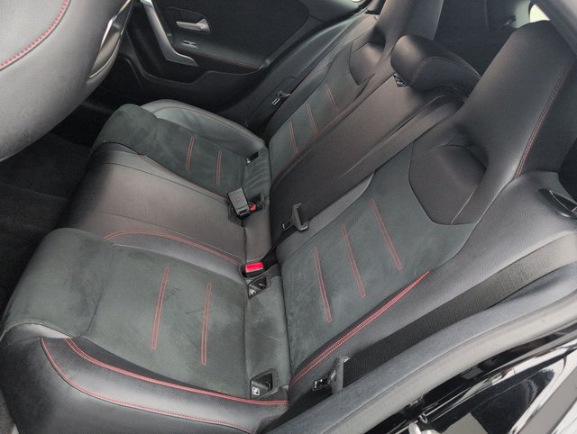 USED 2018 68 Mercedes-Benz A Class 1.3 A200 Amg Line (executive) Hatchback 5dr Petrol 7g-Dct Euro 6 (s/S) (163 Ps) 