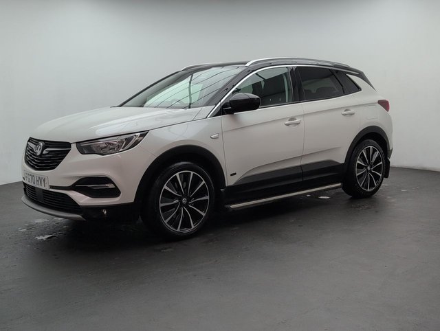 USED 2020 70 Vauxhall Grandland X 1.6 13.2kwh Elite Nav Suv 5dr Petrol Plug-In Hybrid Auto 4WD Euro 6 (s/S) Hybrid4 (300 Ps) Heated Windscreen+navigation