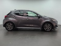 USED 2021 21 Toyota Yaris 1.5 Vvt-H Design Hatchback 5dr Petrol Hybrid E-Cvt Euro 6 (s/S) (116 Ps) Reversing Camera+bluetooth