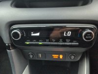 USED 2021 21 Toyota Yaris 1.5 Vvt-H Design Hatchback 5dr Petrol Hybrid E-Cvt Euro 6 (s/S) (116 Ps) Reversing Camera+bluetooth